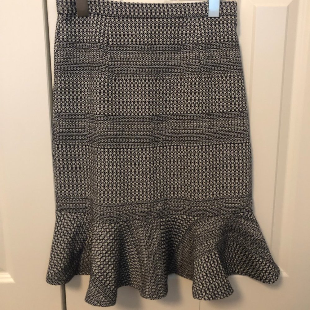 Banana Republic ruffle pencil skirt